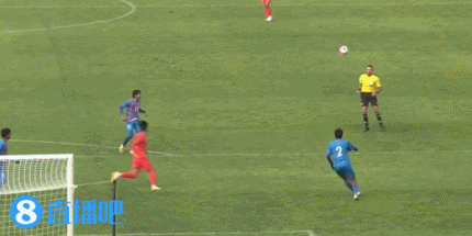 半场-杨黔东梅开二度 U16国足大轮换暂2-0马尔代夫